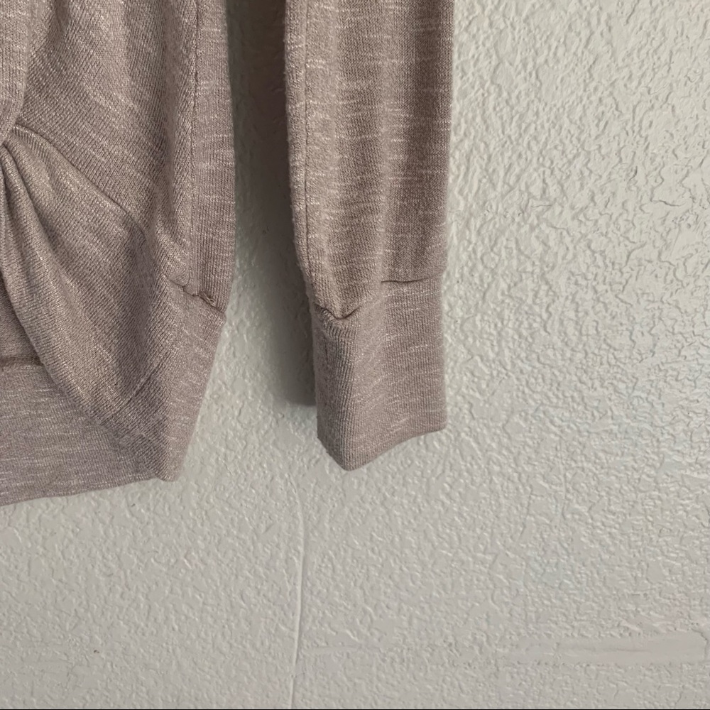 Juicy Couture tan beige long sleeve top folded tie twist front M - Picture 6 of 7